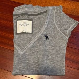 Abercrombie & Fitch Tee